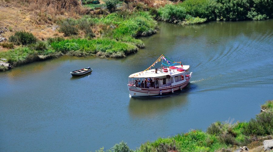 Vista dos quartos da Casa do Funil -  o Rio Guadiana ao pés.