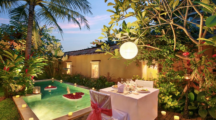 Candle light dinner in your private villa
