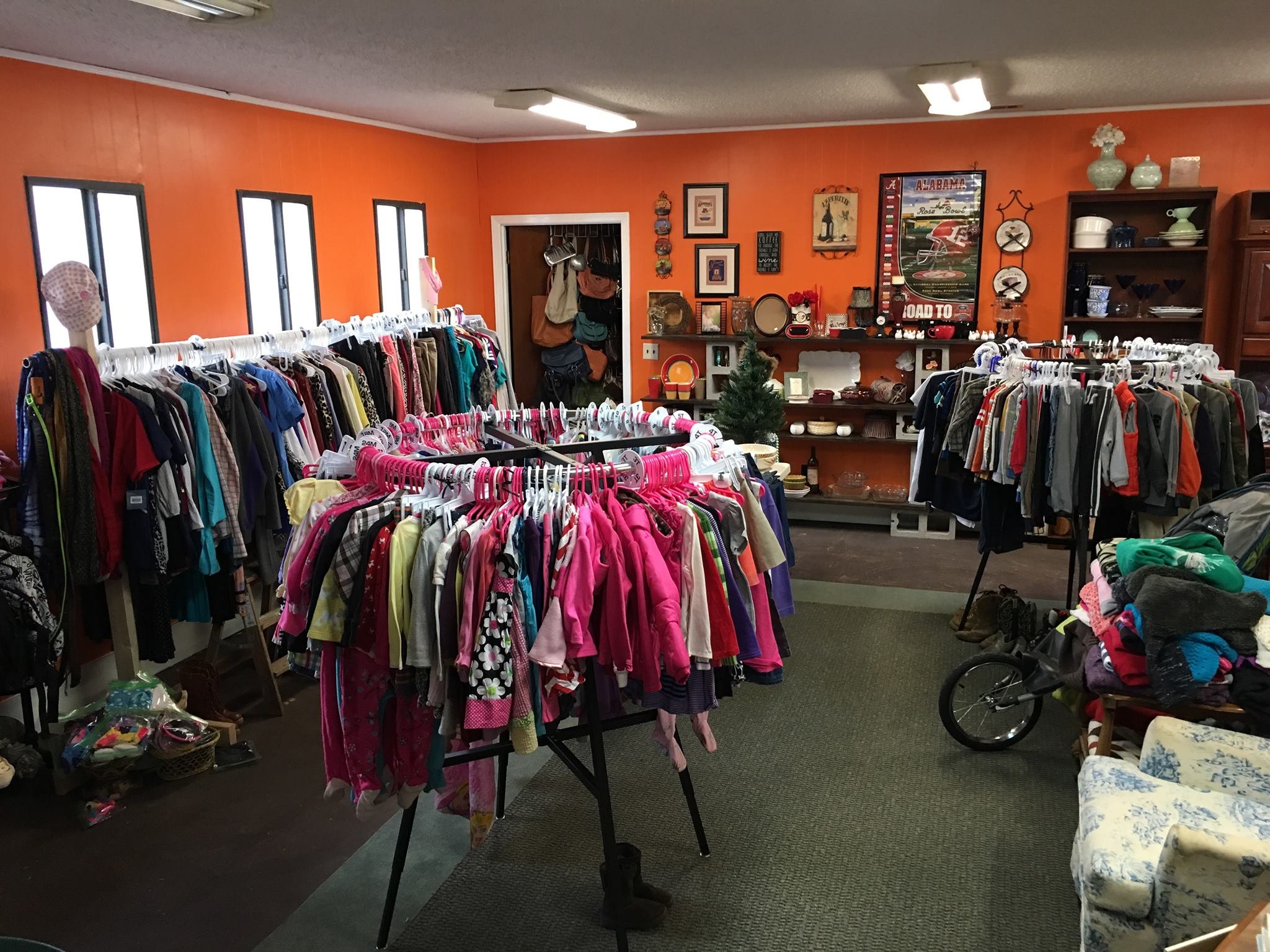 2 SISTERS COMMUNITY THRIFT STORE All You Need to Know BEFORE You