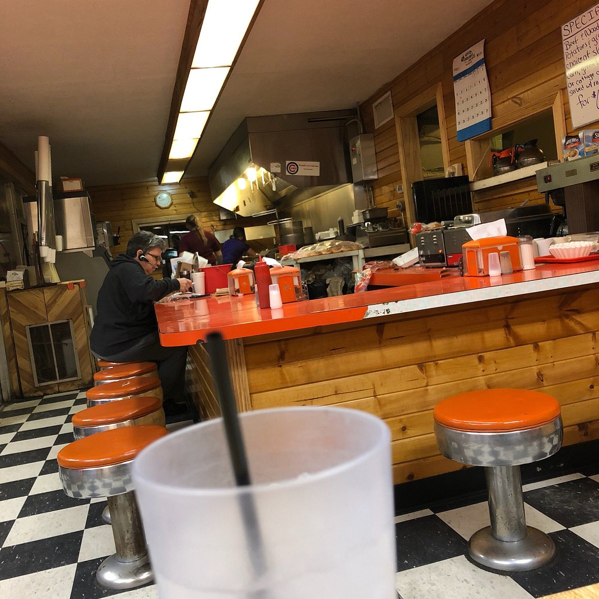 THE 10 BEST Restaurants in Flora (Updated January 2024)