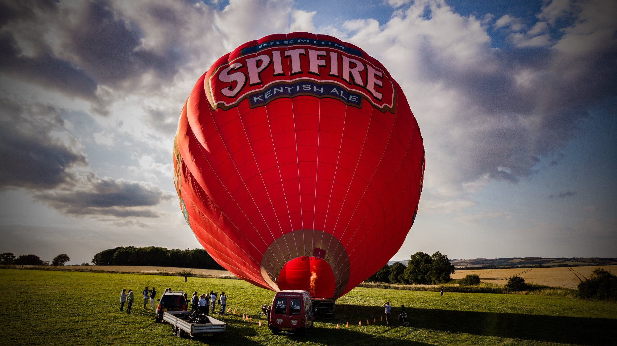 Hot air shop balloon kent