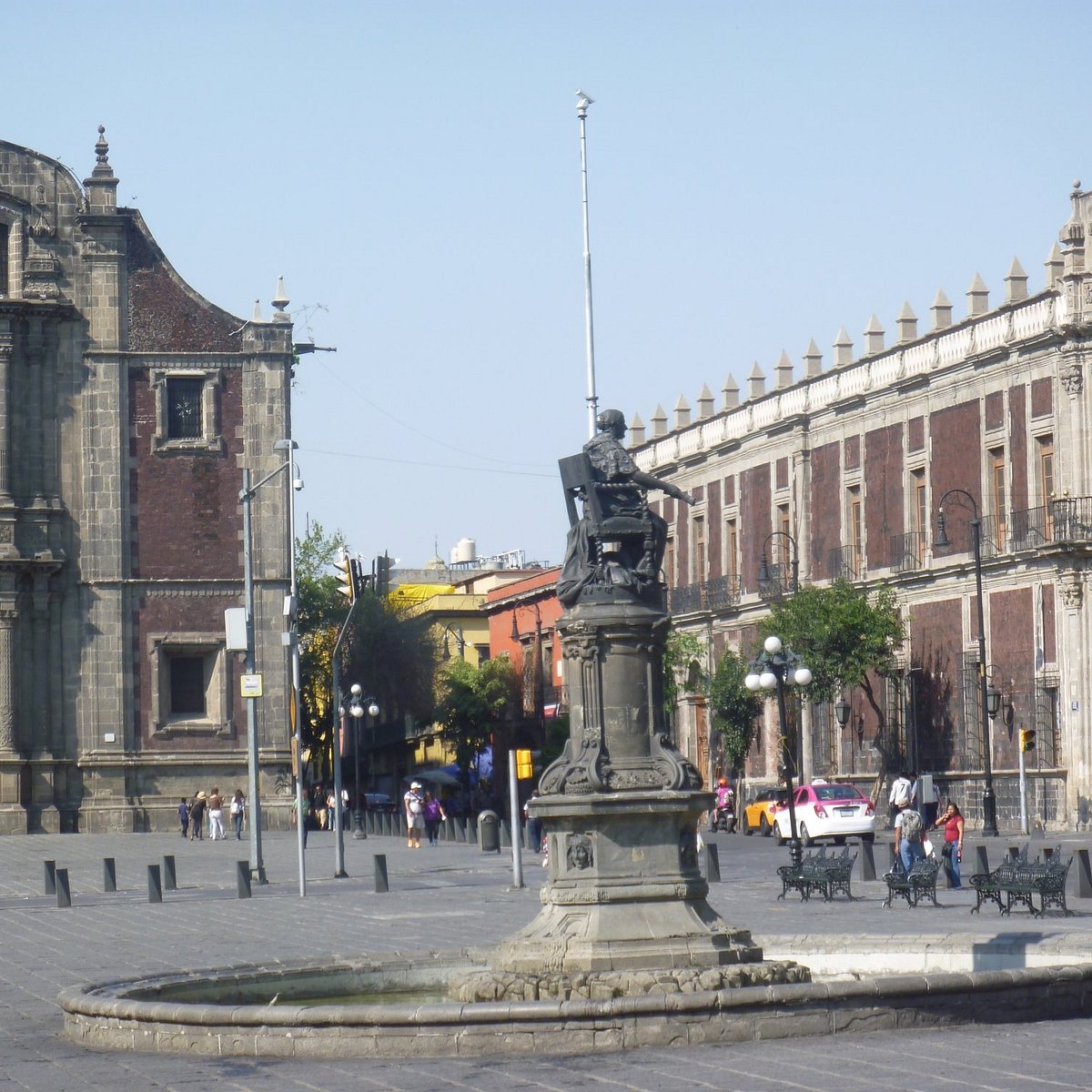 Plaza de Santo Domingo (Ciudad de México) - 2023 Lo que se debe saber antes  de viajar - Tripadvisor
