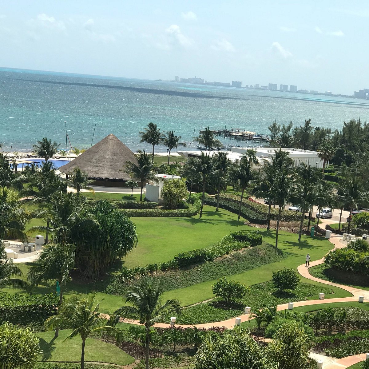 amara cancun beachfront condos