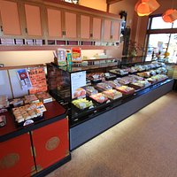 店内は広く、こんに感じです。
