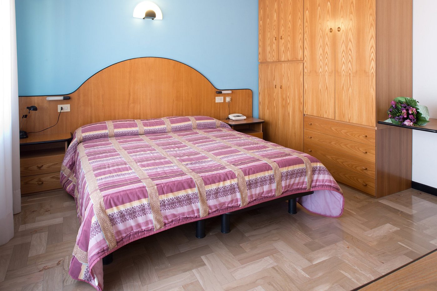 HOTEL CROCENZI - Prices & Reviews (San Marino/Borgo Maggiore)