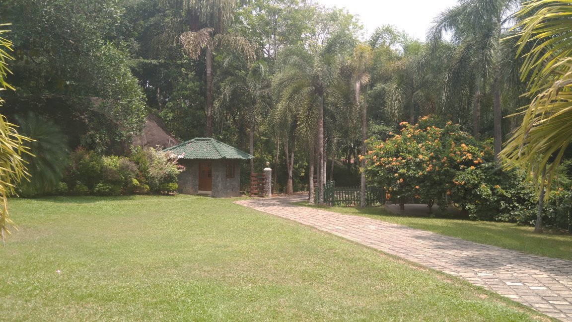 THE SANCTUARY LODGE - Kaduwela Villa Reviews