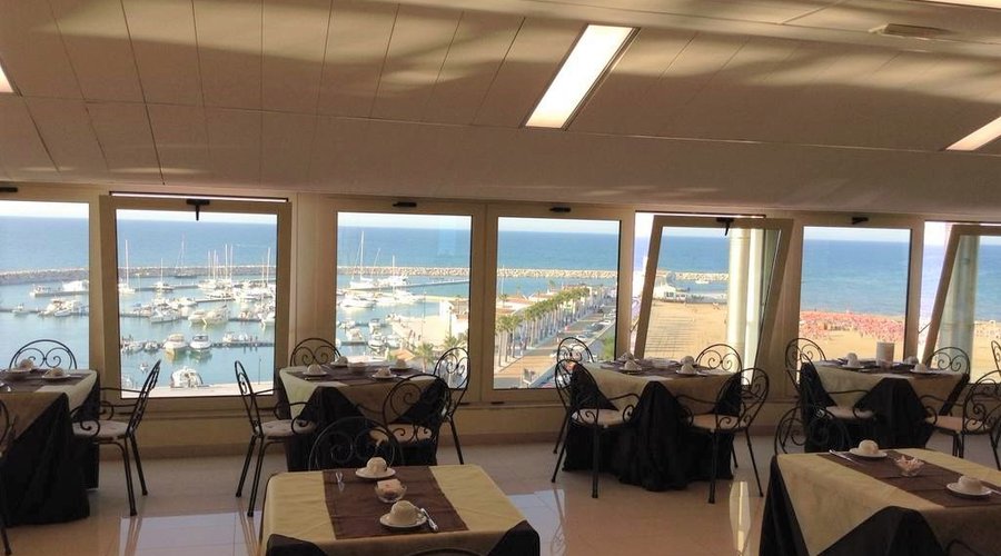 Sala prime colazioni panoramica