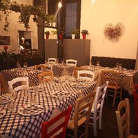 Mammina Pizzeria e Cucina Genuina