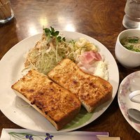アーモンドトーストのモーニングセット