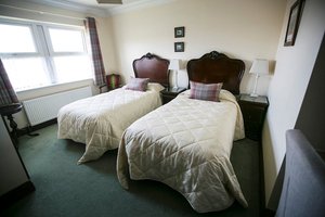 Room & Suite