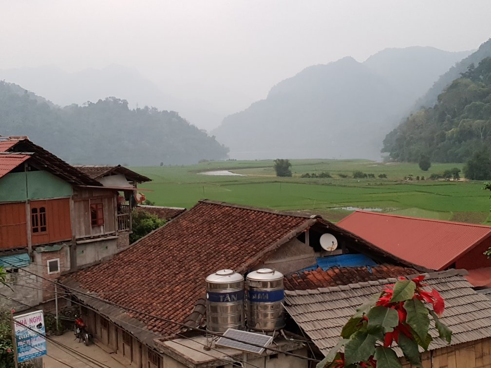 HOA SON HOMESTAY BA BE LAKE - Hostel Reviews (Ba Be National Park, Vietnam)