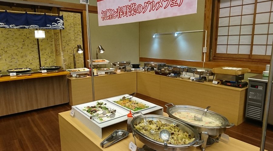 バイキングの味は良い
