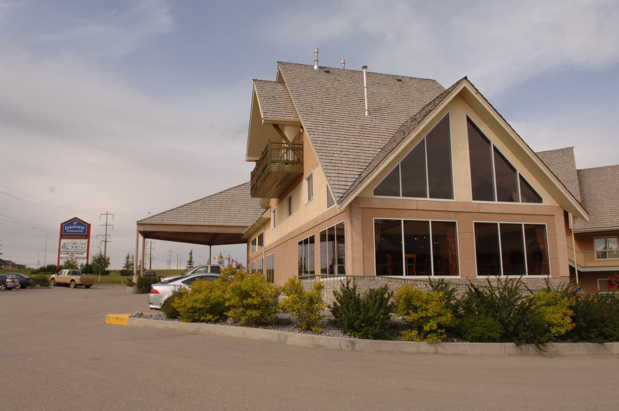 Hotel photo 15 of Lakeview Inns & Suites - Hinton.