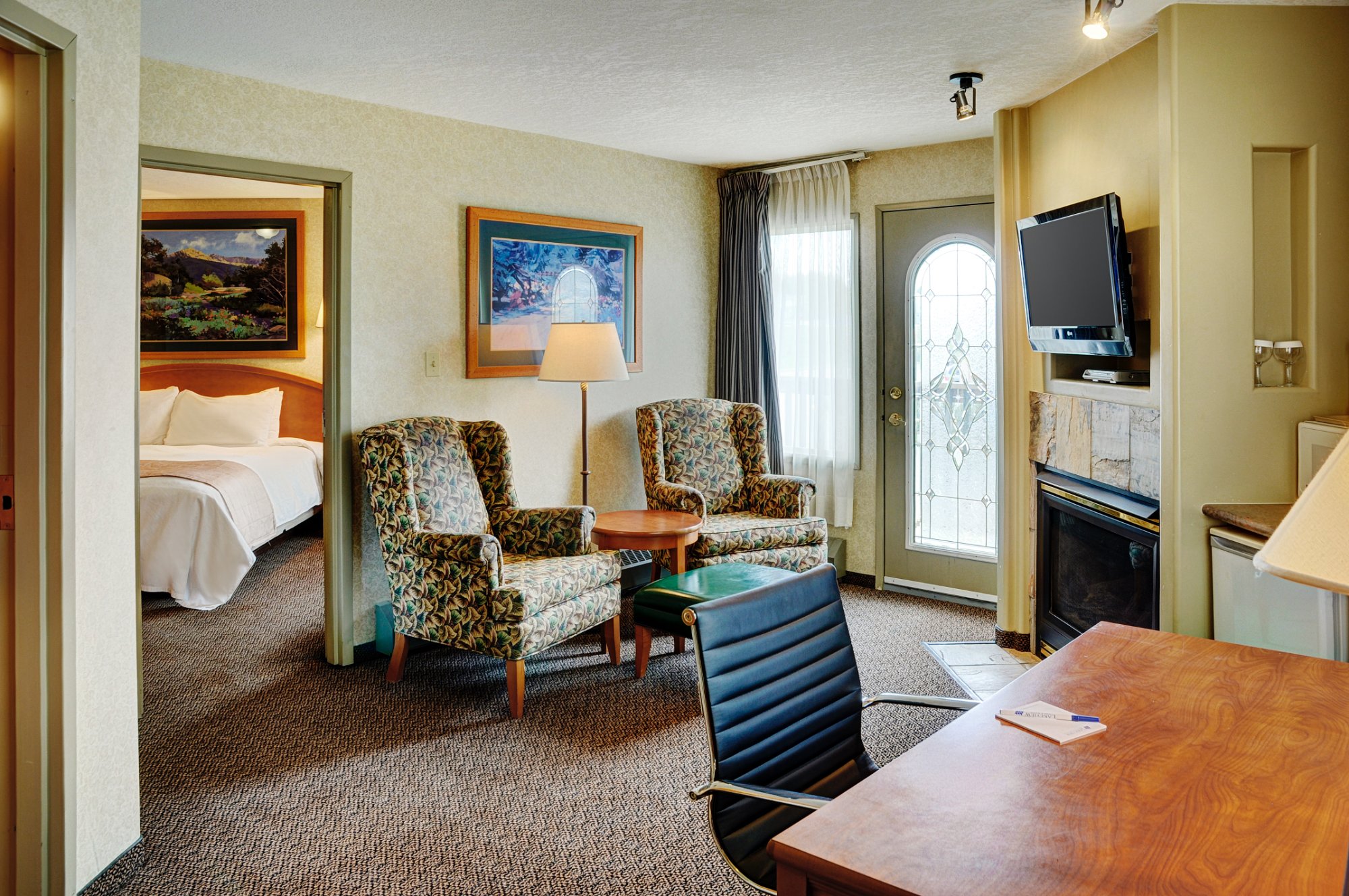 Hotel photo 9 of Lakeview Inns & Suites - Hinton.