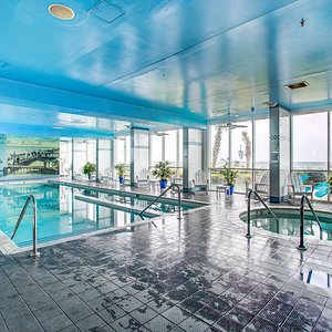 Oceanfront indoor pool