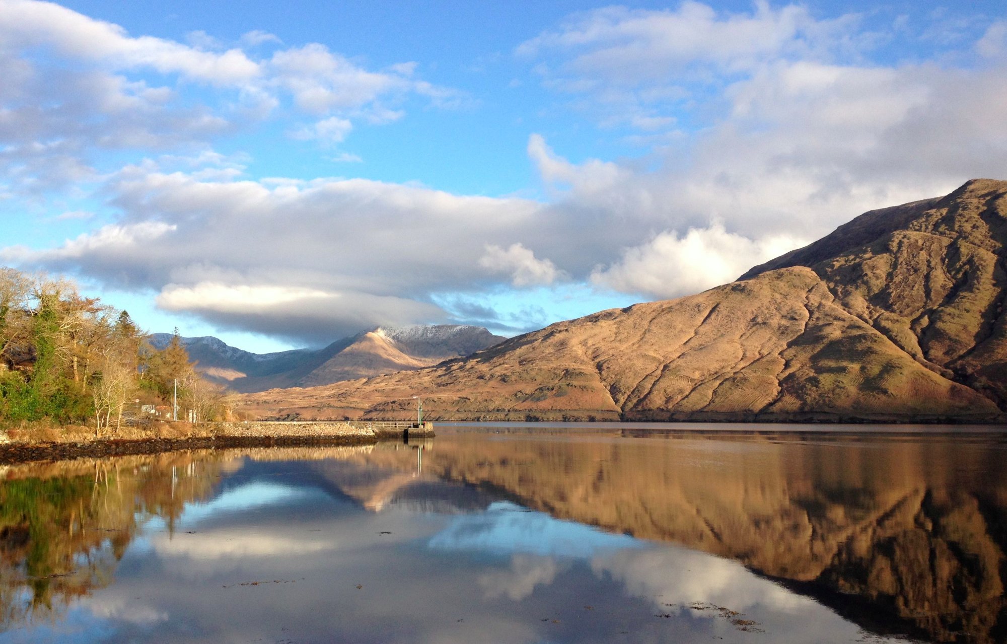 Leenane Hotel by null