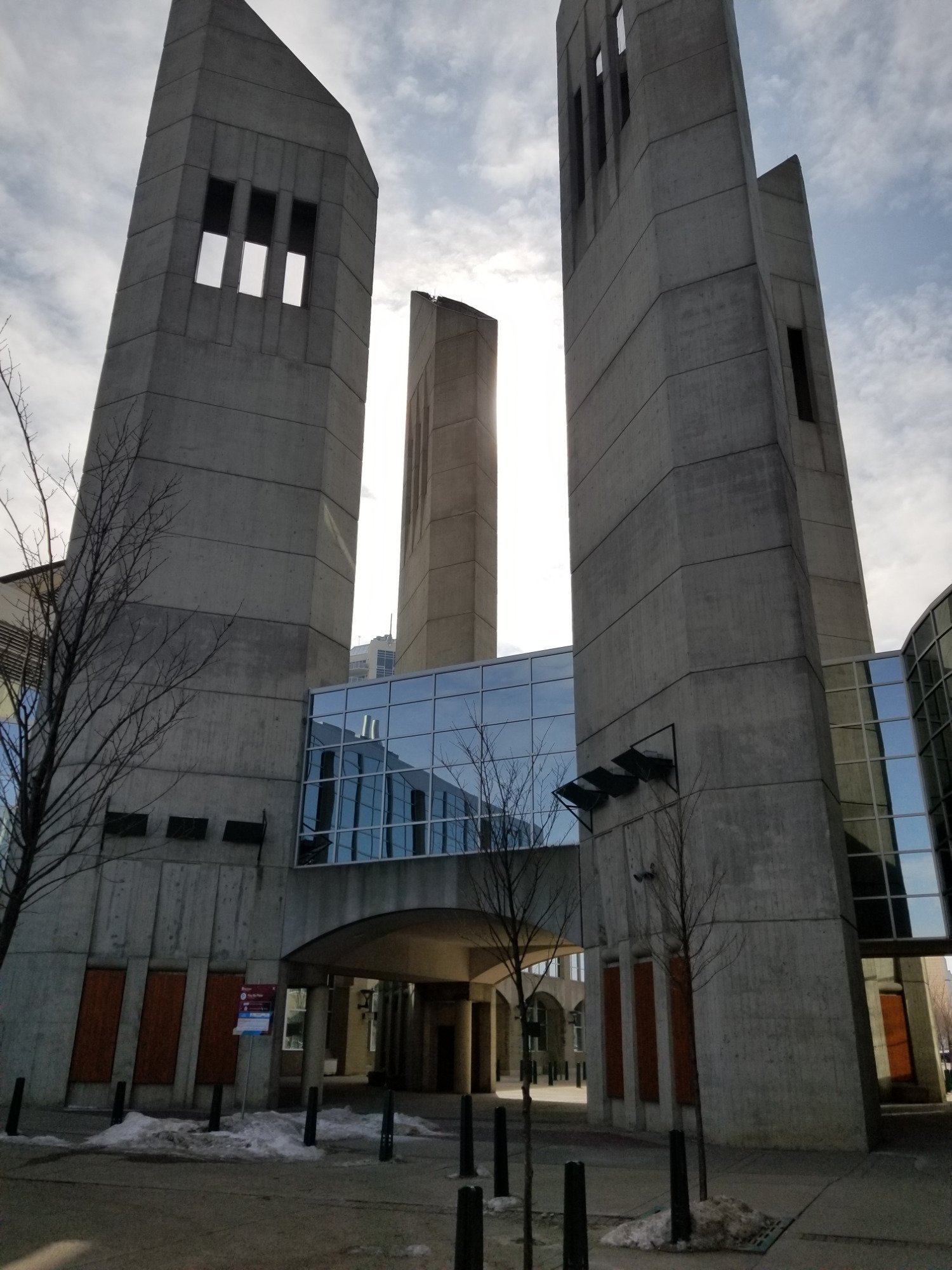 MacEwan University - City Centre Campus (Edmonton) - 2022 Alles Wat U ...