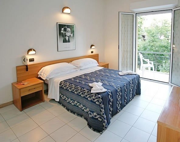 HOTEL GLOBUS $73 - Updated 2023 Prices & Reviews - Rimini, Italy