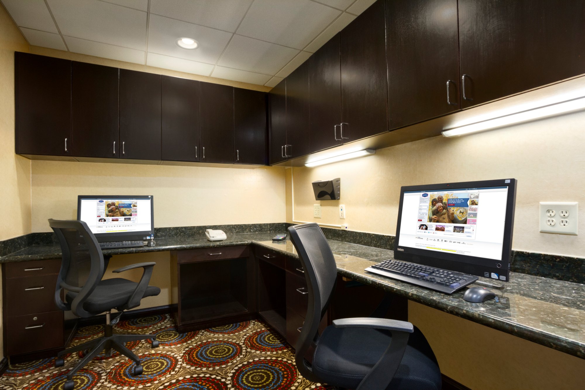 Hotel photo 19 of Hampton Inn Lenoir City.