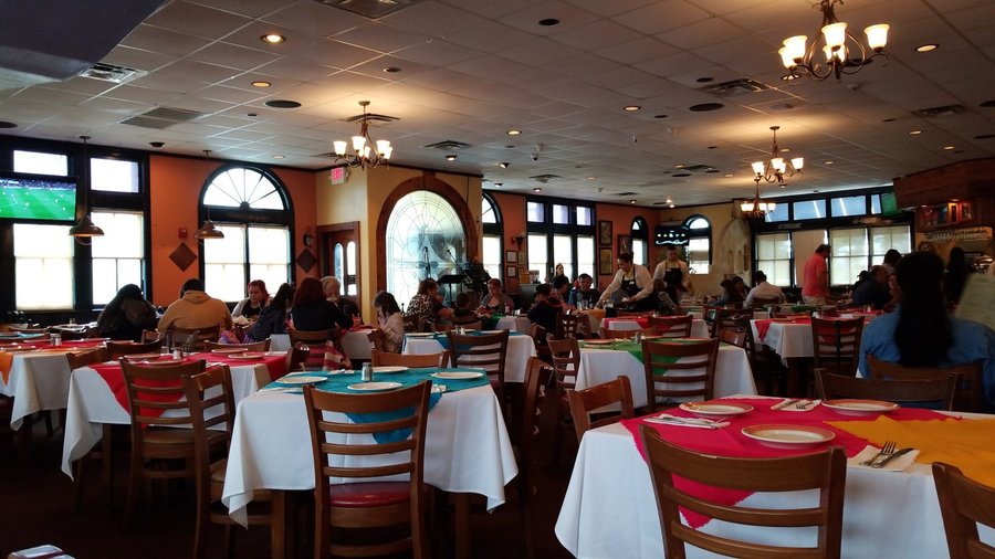 Palenque Grill La Plaza Mall