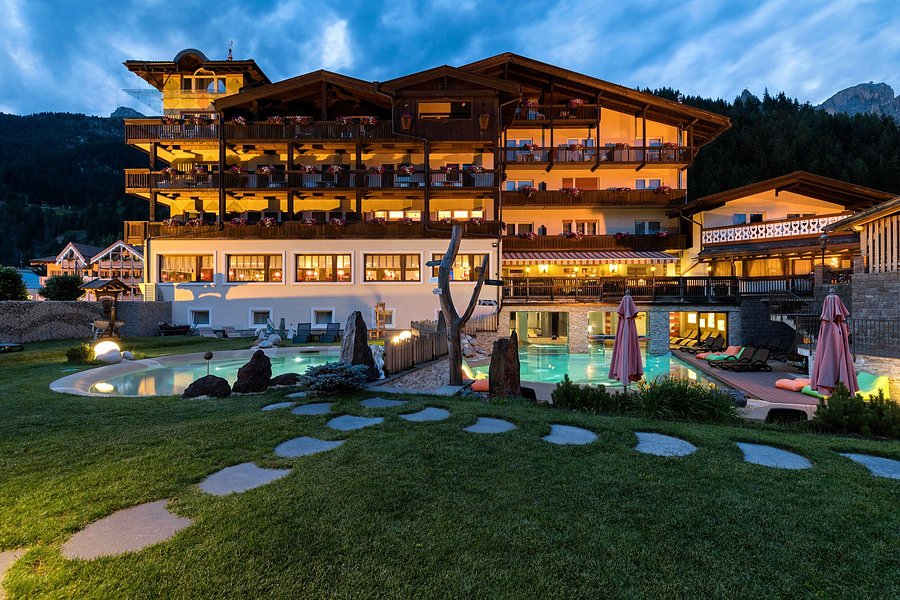 CROCE BIANCA LEISURE & SPA HOTEL: Bewertungen, Fotos & Preisvergleich ( Canazei, Italien) - Tripadvisor