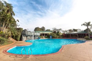 Piscina e praia