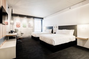 Room & Suite