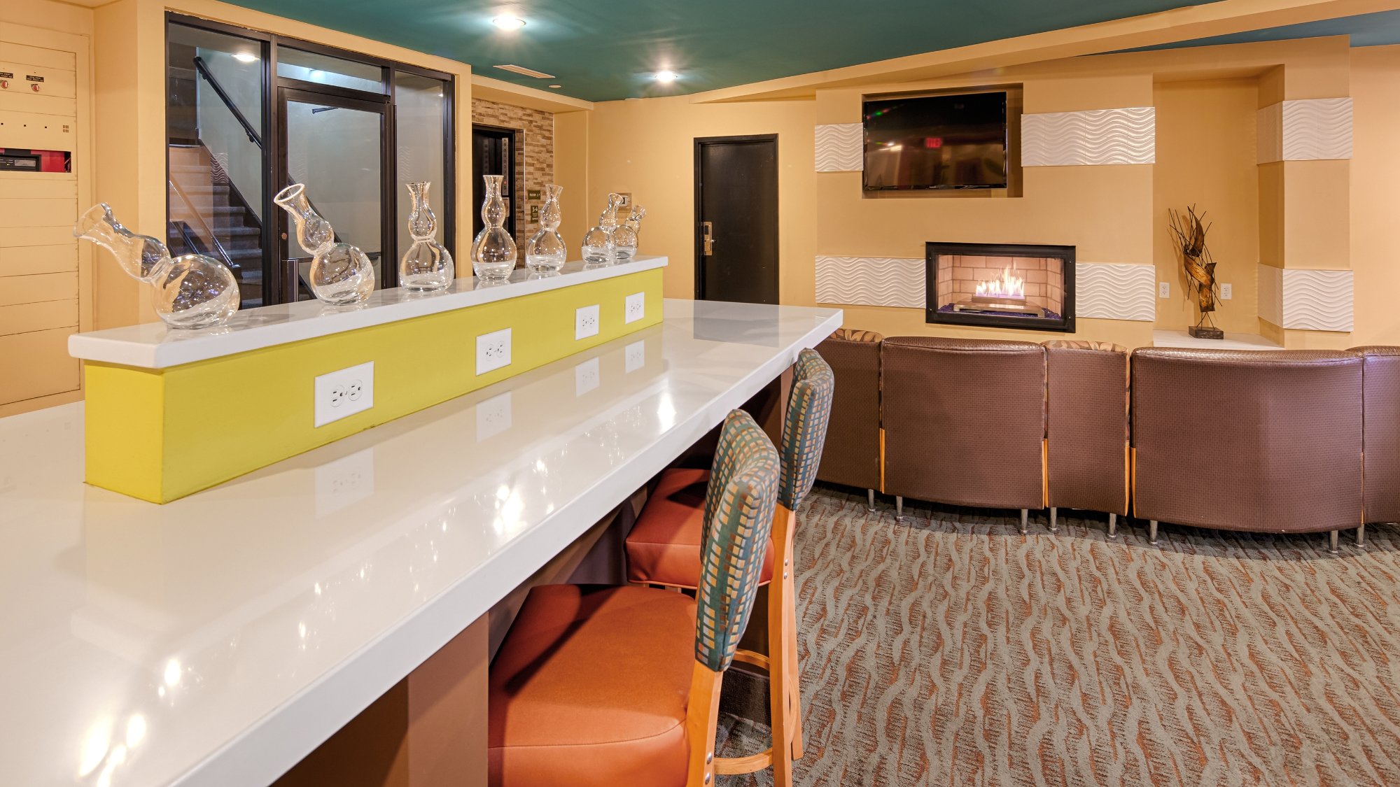 Hotel photo 9 of Best Western Plus Sandcastle Beachfront Hotel.