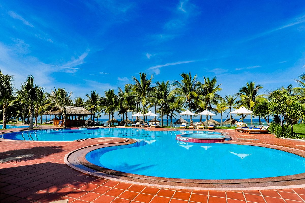 Tropical Beach Hoi An Resort, hotell i Hoi An