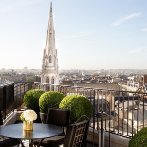 Four Seasons Hotel George V, hotel in Paris