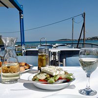 Greek salad as it should be
