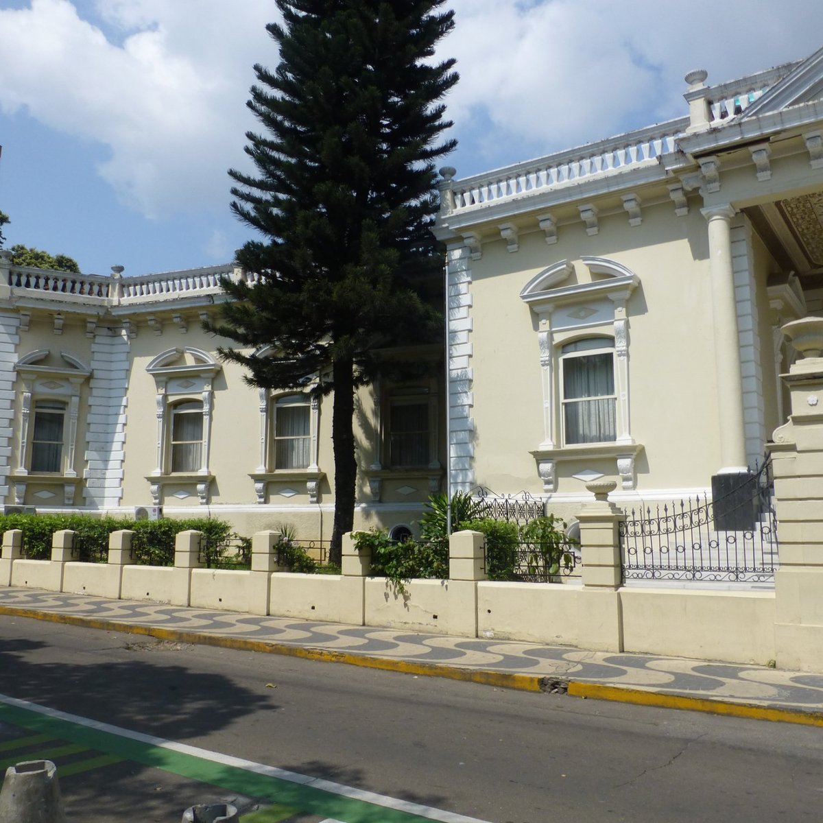 Club del Comercio (Bucaramanga) - All You Need to Know BEFORE You Go