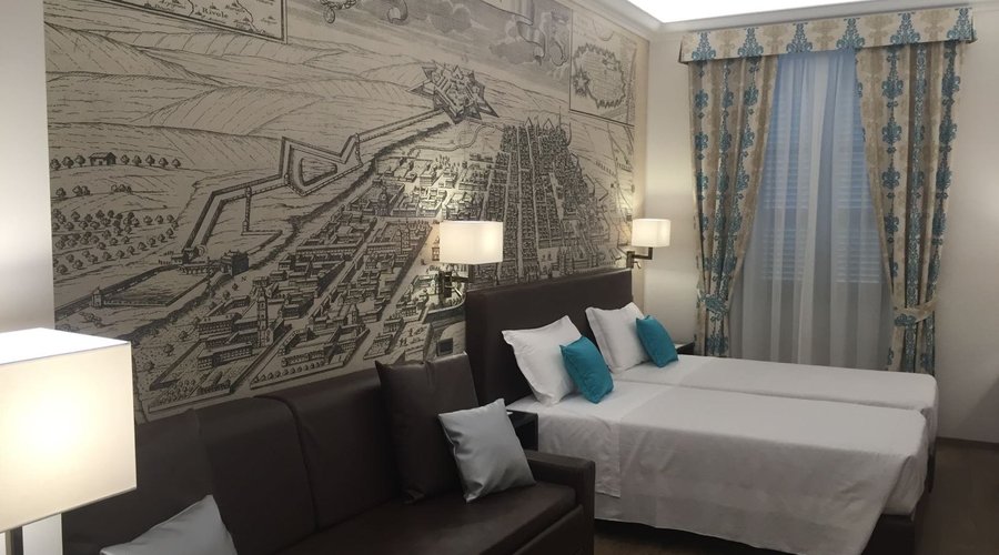 Camera Junior Suite