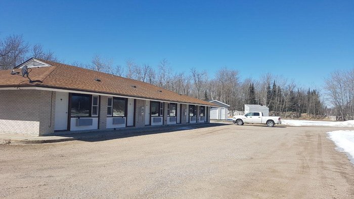 PINAWA MOTEL - Prices & Hotel Reviews (Manitoba)