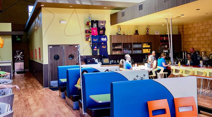 Snooze, an A.M. Eatery
