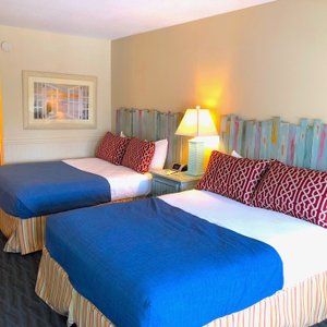 2 queen bedded Dewey Beach View room