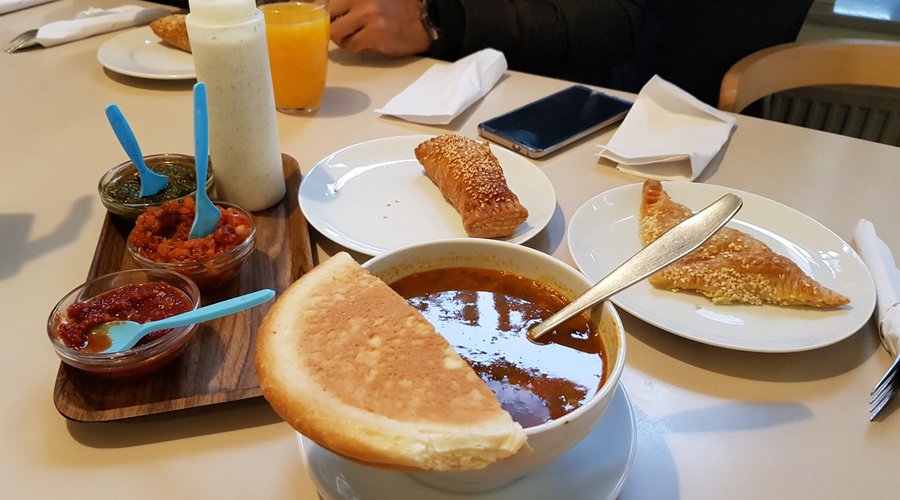 Soup with sauces and bureka.