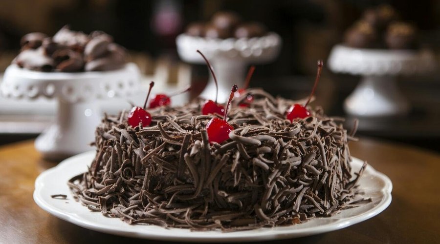 Quem resite ao nosso Bolo Mousse de Chocolate?