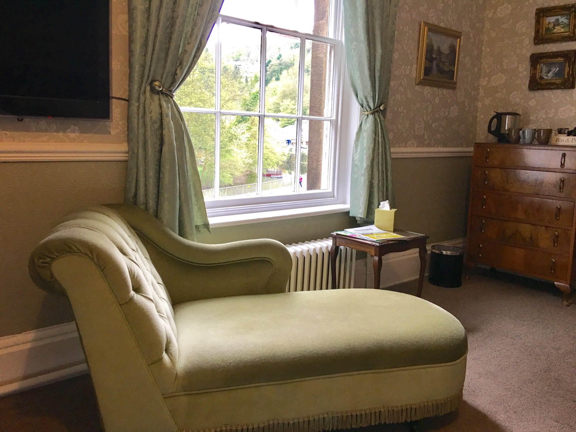 Ashdale Guest House Rooms: Pictures & Reviews - Tripadvisor