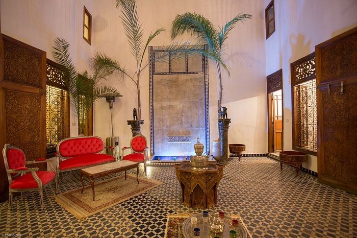 RIAD DE CHARME (Fes) - Guesthouse Reviews, Photos, Rate Comparison ...