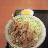 豚しょうが焼き丼