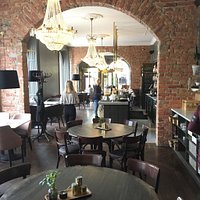 Walvet Bar & Matsal