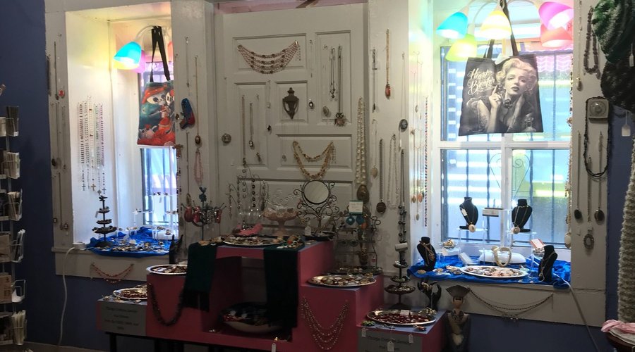 Welcome to an oddity shop with a light and bright environment. We are inclusive to all. Affordab