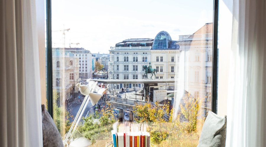 Sitzfenster im Deluxe Zimmer