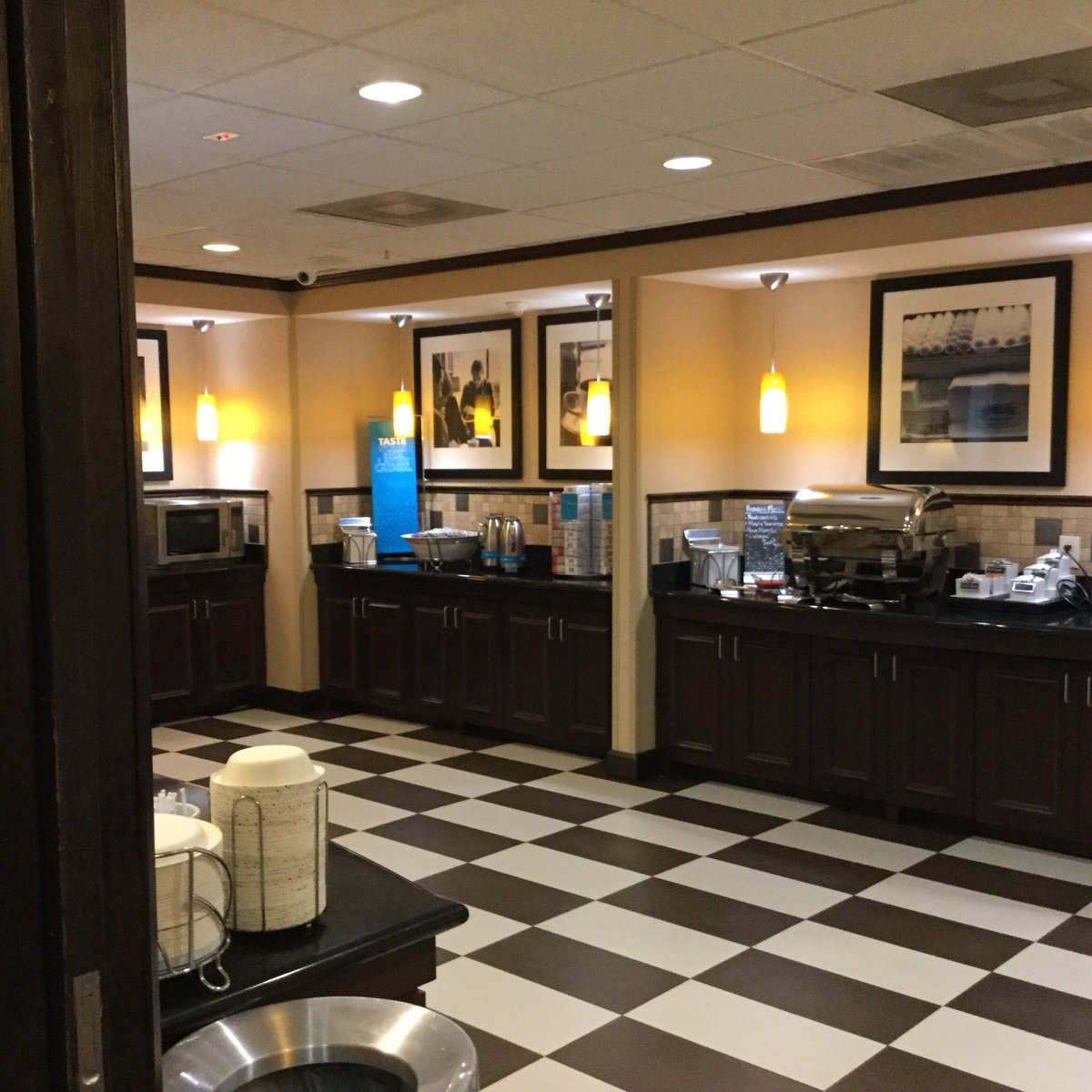 Hampton Inn And Suites Houston Bush Intercontinental Aprt Updated 2022 Prices Reviews And Photos 5024