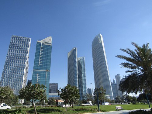 top 5 places to visit in abu dhabi