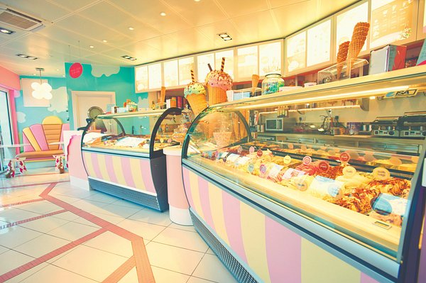 SCOOP ICE CREAM PARLOUR, Minehead - Restaurant Reviews, Photos & Phone  Number - Tripadvisor