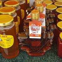 Lots of yummy local fruit, vegetables, honey, maple syrup and jam!