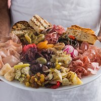 Piatto di Antipasti
