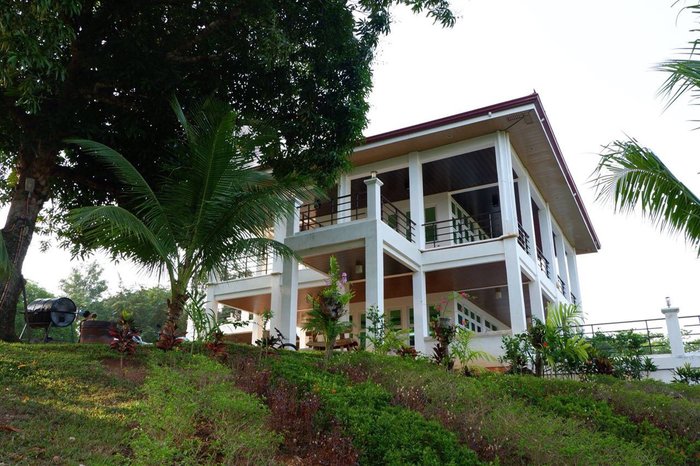 THE FARM HOUSE (Coron, Palawan Island) - Inn Reviews, Photos, Rate ...